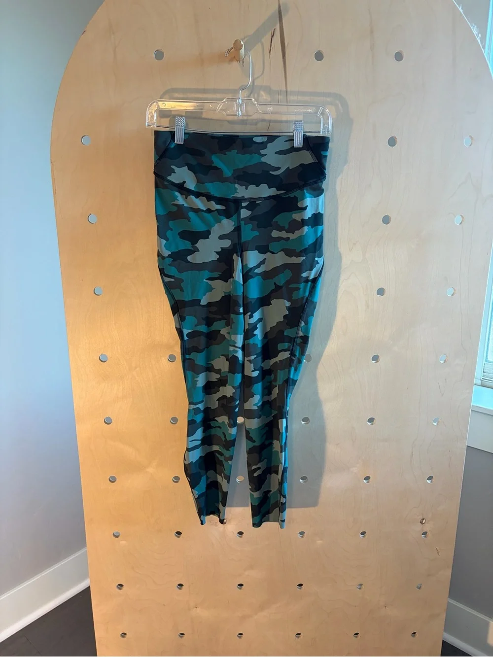 Lululemon Base Pace High-Rise Running Tight 25